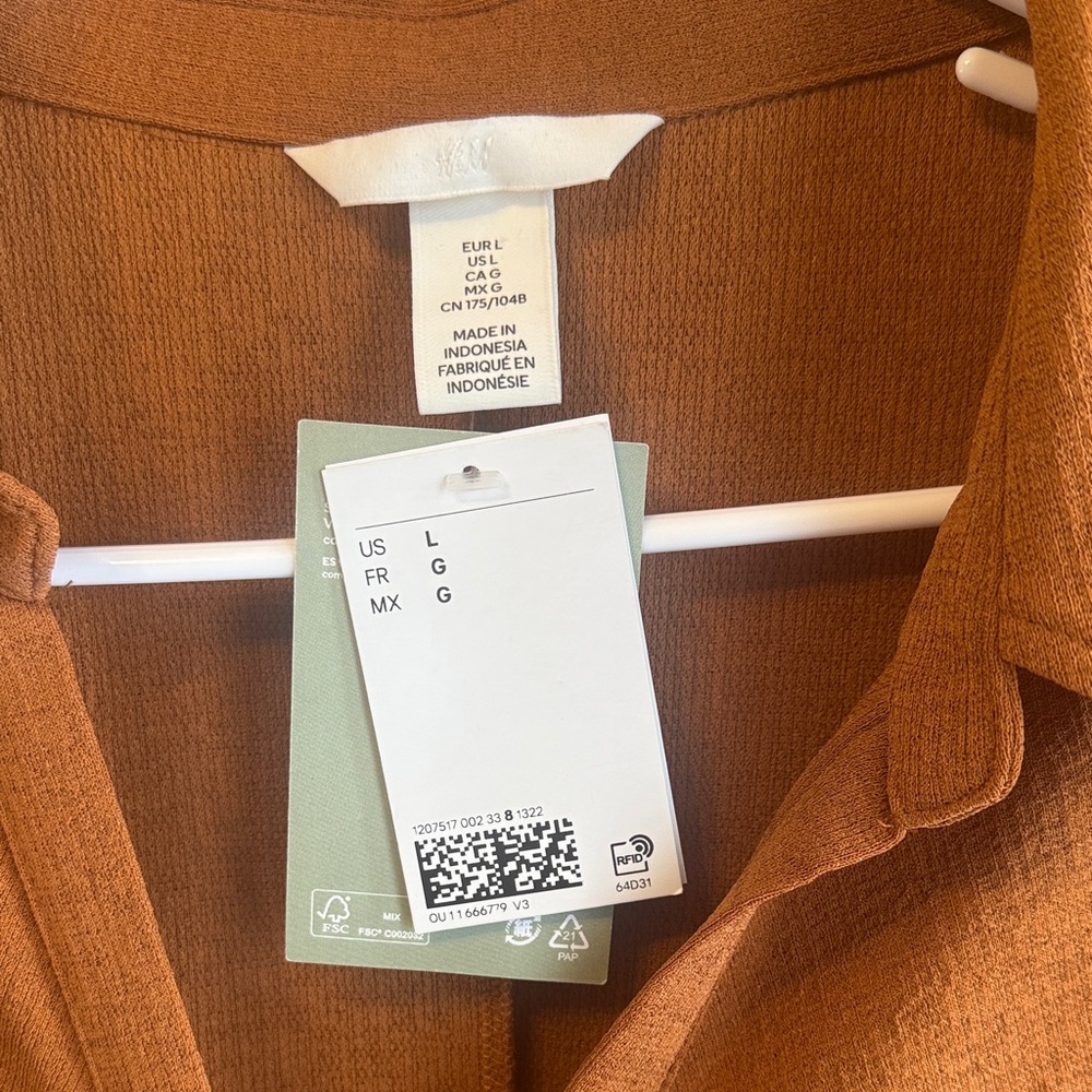 H&M Rust Long Sleeve Ruched Dress - Picture 4 of 4